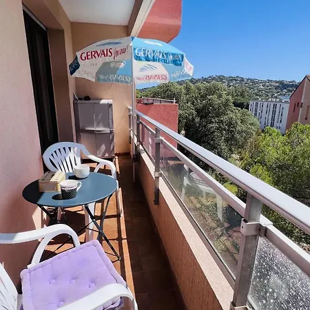 Haven Of Peace With Balcony In Apartment Sainte-Maxime