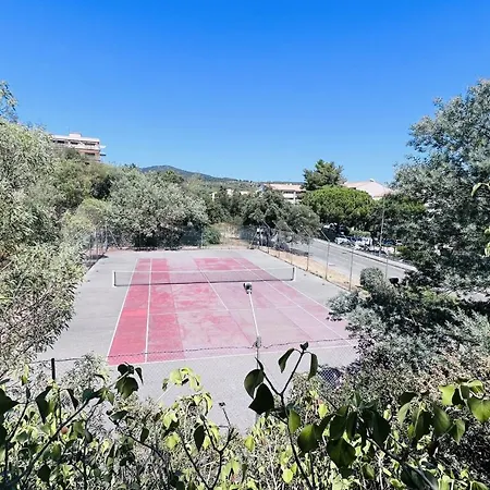 Apartment Haven Of Peace With Balcony In Sainte-Maxime